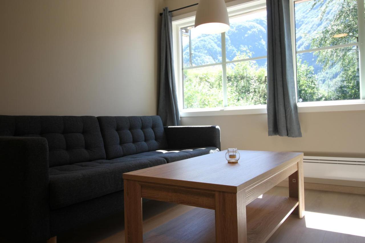Albergue Setnes Feriesenter Veblungsnes Exterior foto