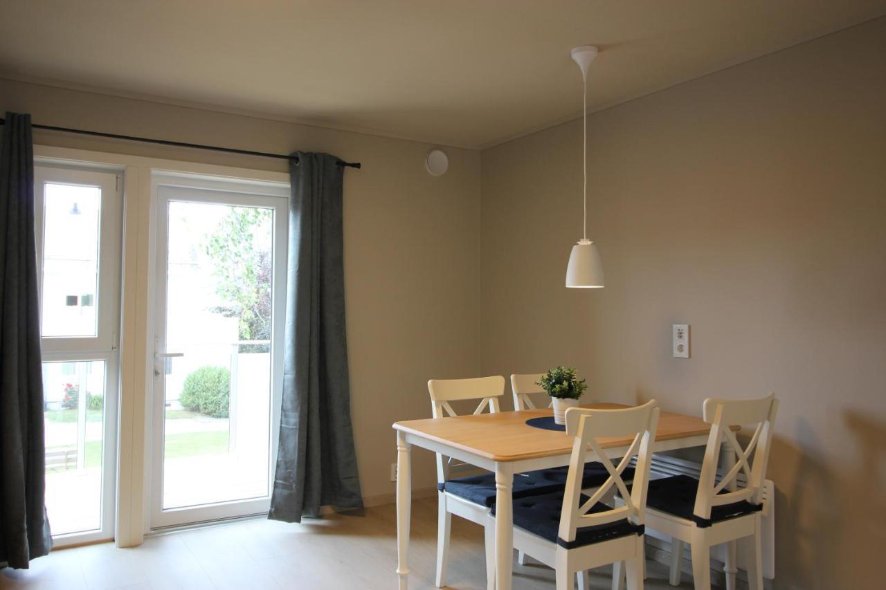 Albergue Setnes Feriesenter Veblungsnes Exterior foto