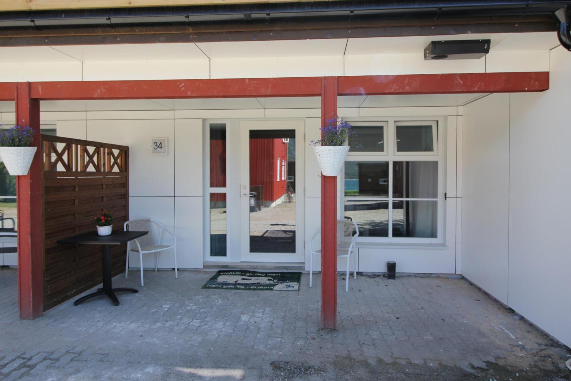 Albergue Setnes Feriesenter Veblungsnes Habitación foto